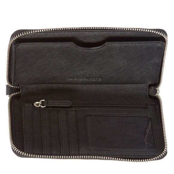 Michael Kors Multi-Function Perf Wristlet/Wallet - Picture 4 of 6